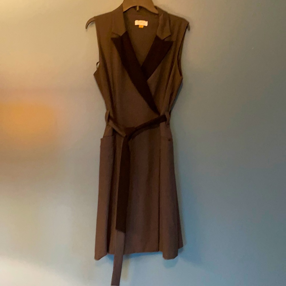 Calvin Klein suit dress, sleeveless, super chic